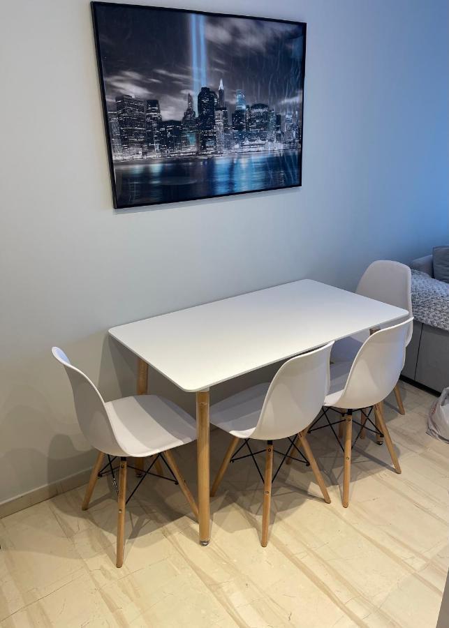 Luxury 3 Bedroom Apartment In Kiato Center 외부 사진